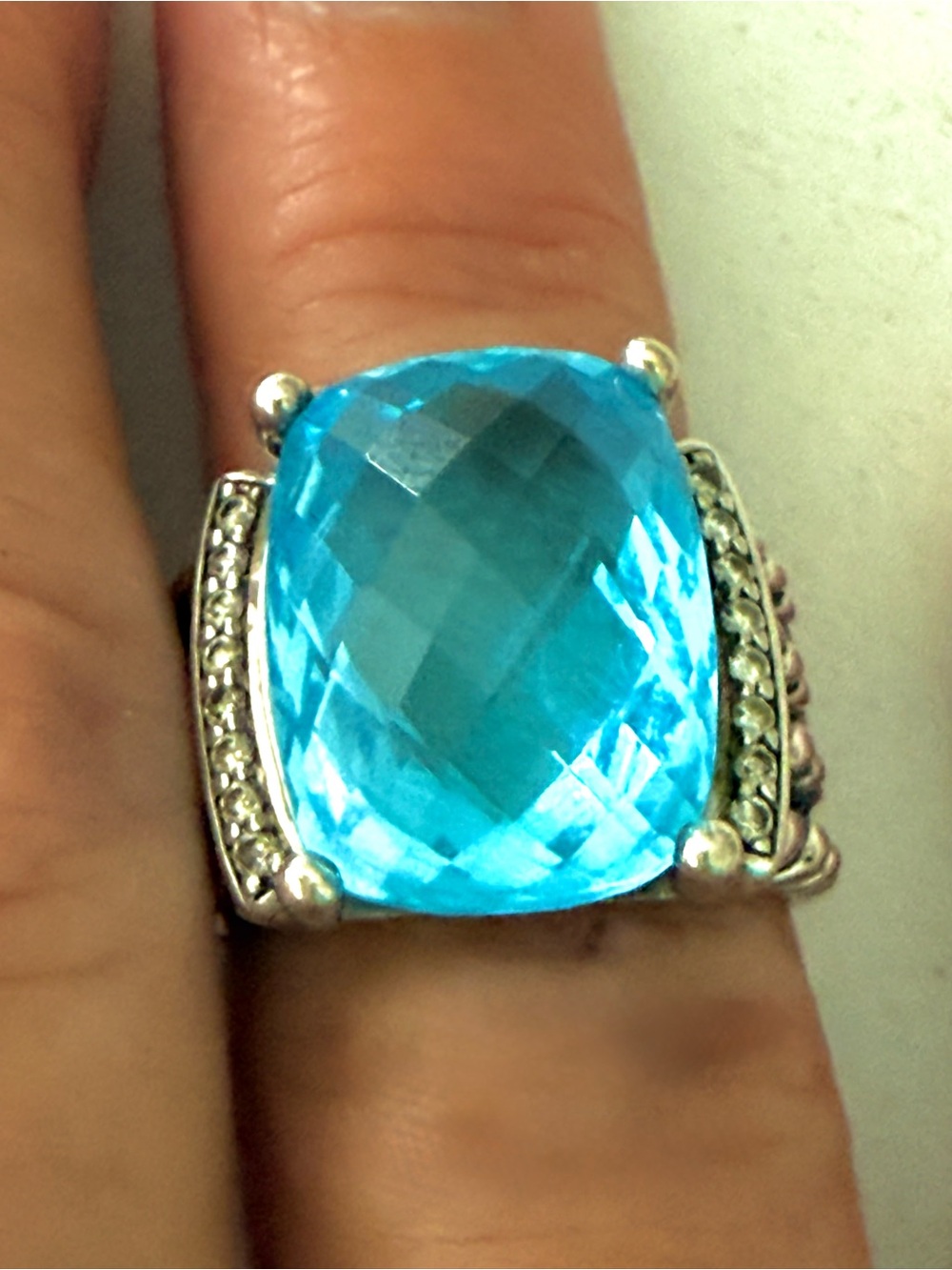 David Yurman Wheaton Blue Topaz Ring 5 1/2 - Picture 8 of 16
